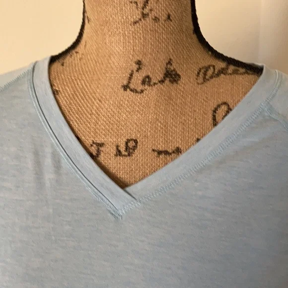 Danskin Blue Dry Fit, Sports Exercise Shirt 👕 Large - Picture 3 of 5